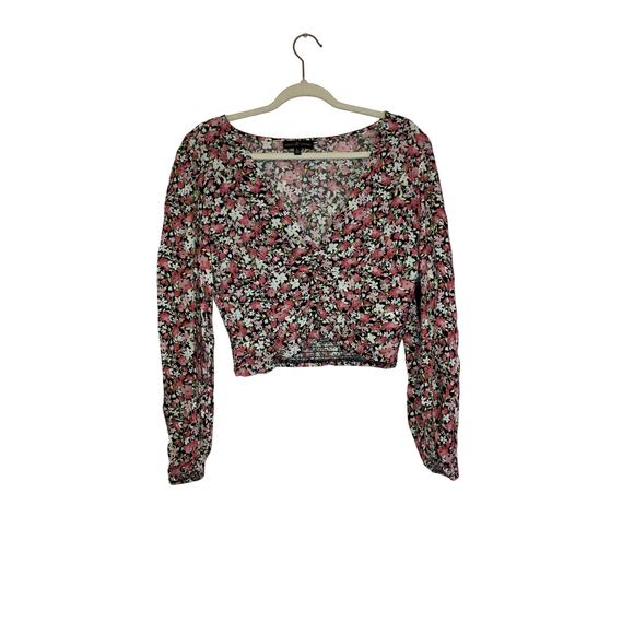 NWT Almost Famous floral cropped top size large - Picture 1 of 8
